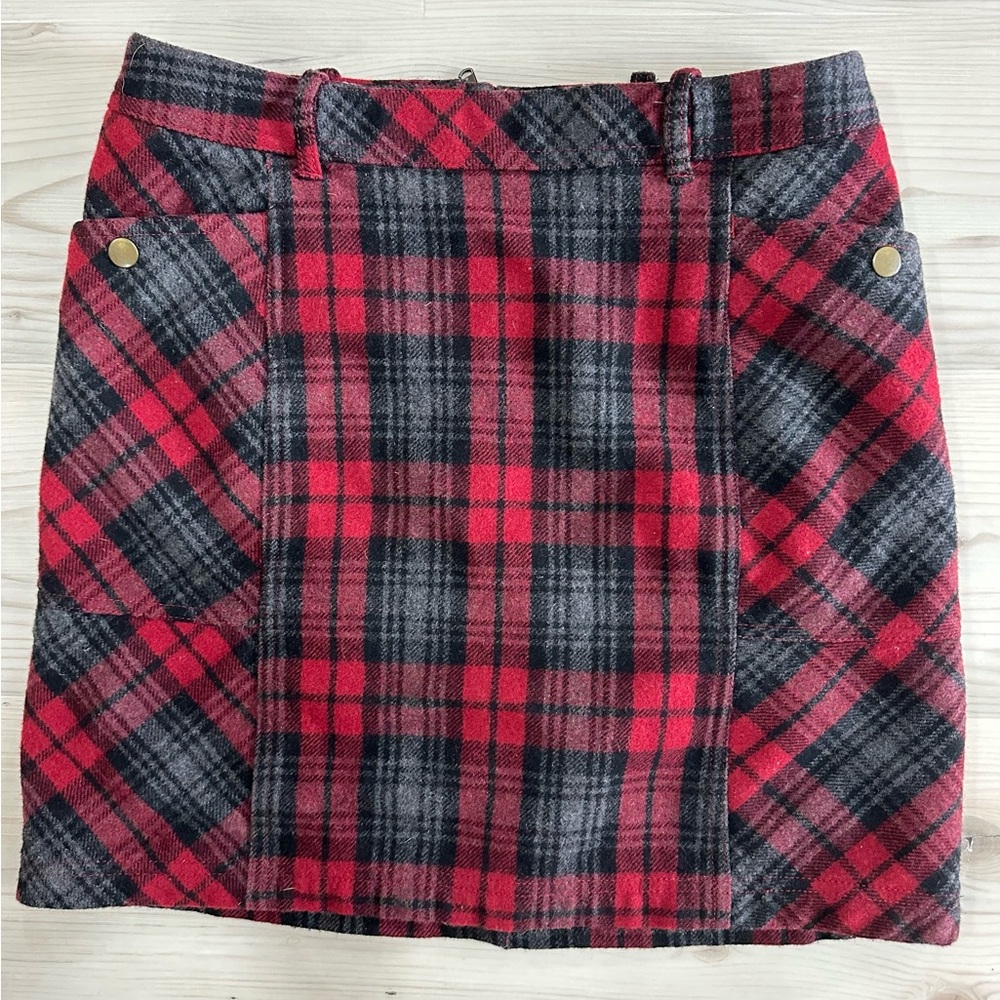 Eddie Bauer wool blend plaid skirt, size 4